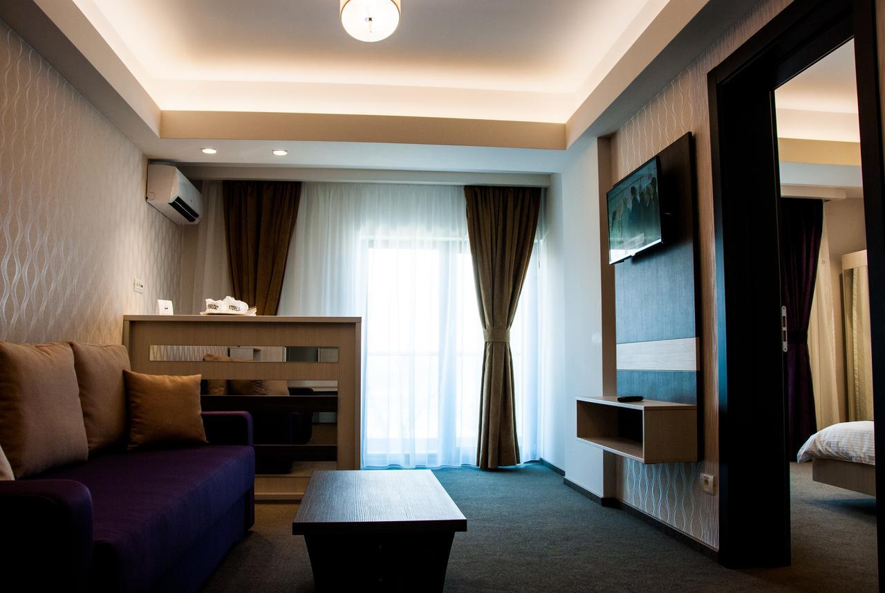 Hotel Milano Blue Mamaia Esterno foto